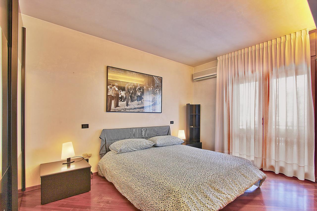 Attico Udine Apartment Линяно Сабиадоро Екстериор снимка